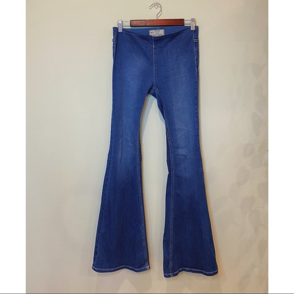 Free People Penny Pull-On Flare Jeans - Picture 2 of 3